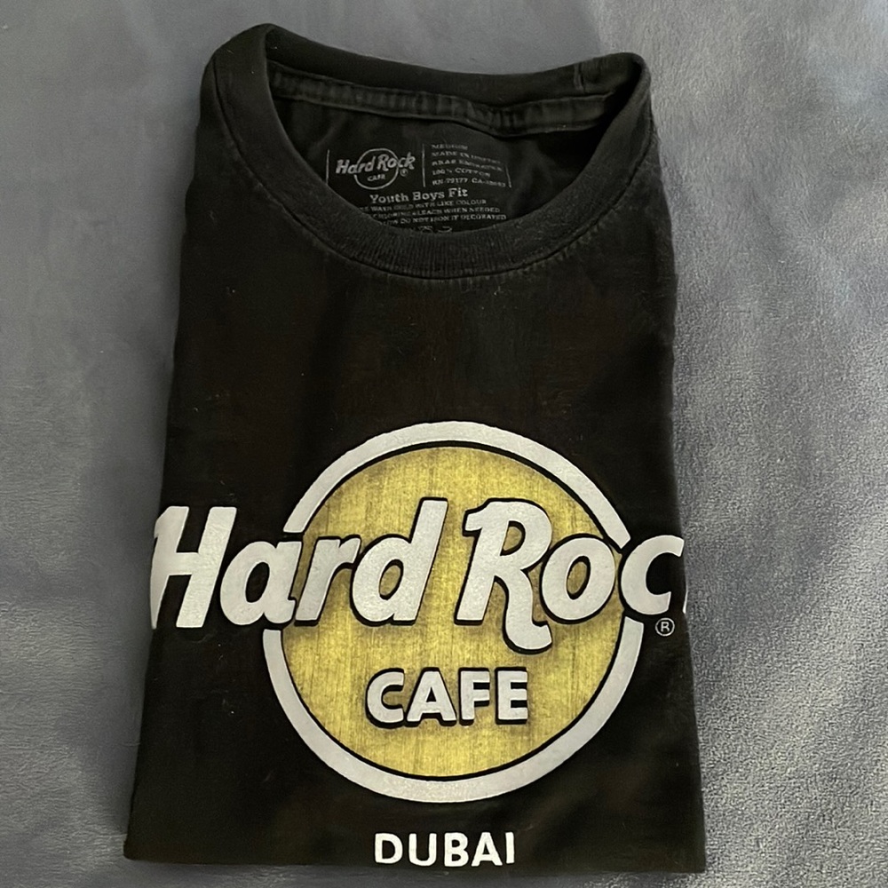 Hard Rock Cafe Dubai Black Tshirt for Youth Boys Fit Medium